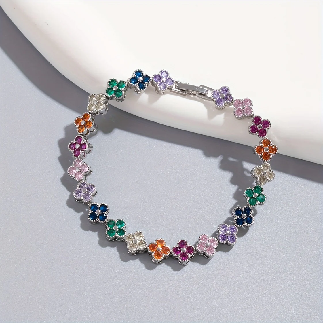 Dainty Clover Bracelet - Image 4