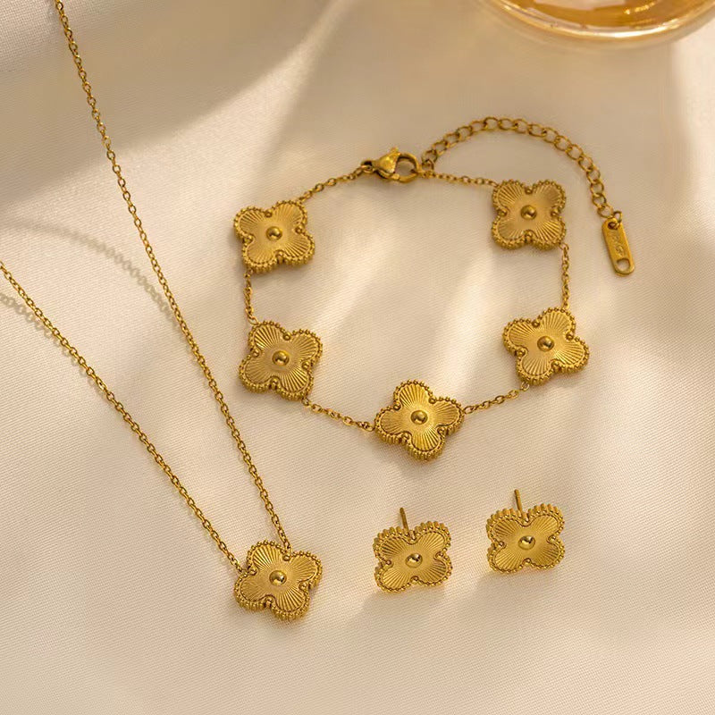 Clover Full Set - Image 8
