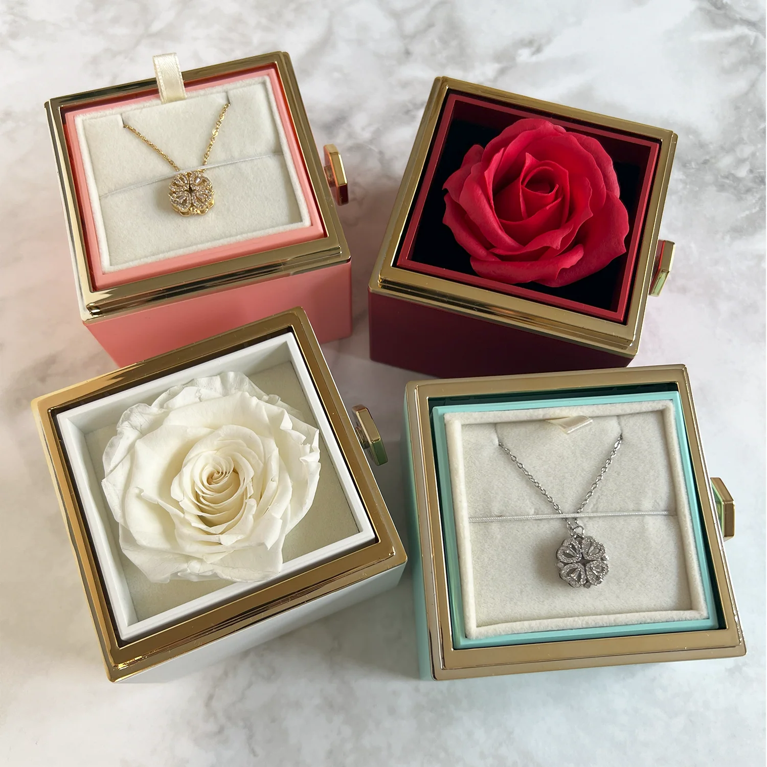 Eternal Clover Necklace & Rotating Box - Image 3