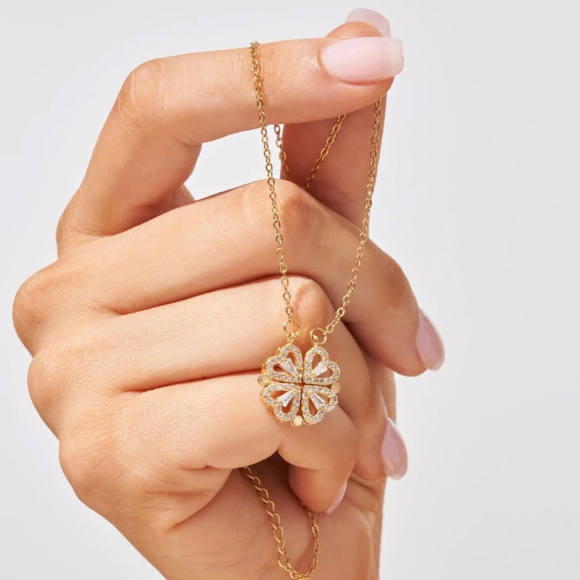 Eternal Clover Necklace - Image 9