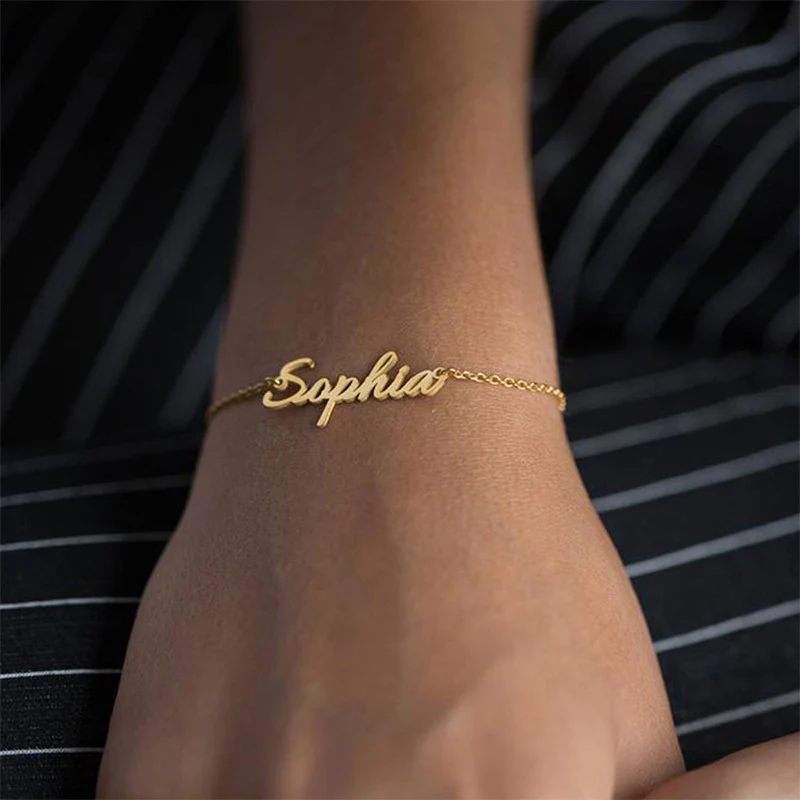 Personalized name bracelet with packaging box - Image 2