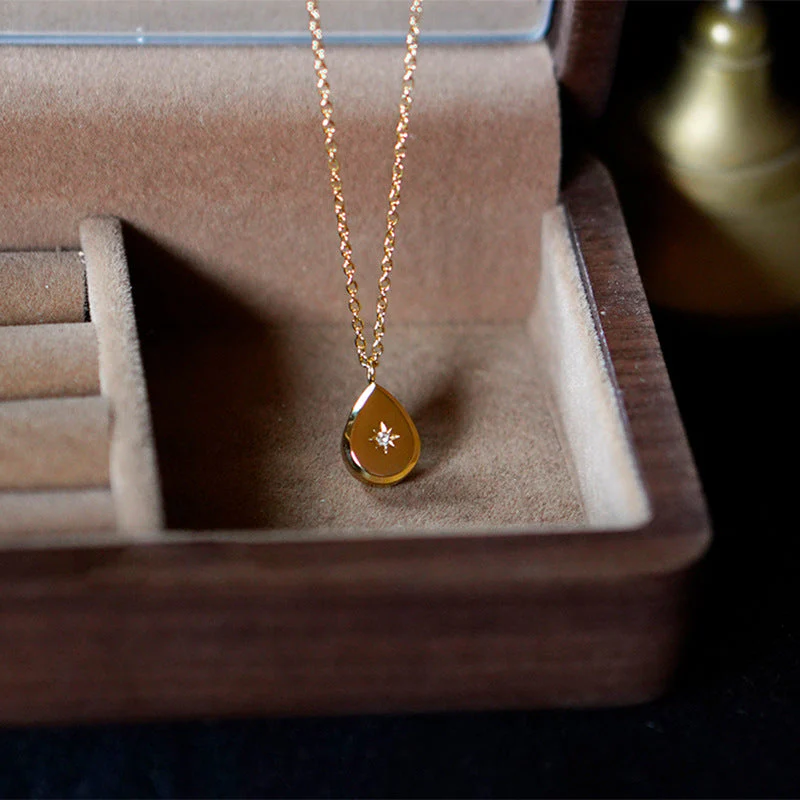 Star Teardrop Necklace - Image 3